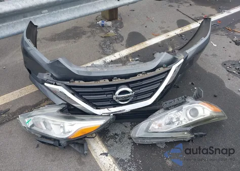 2017 Nissan Altima 2.5 S z USA, uszkodzony, nr VIN 1N4AL3AP7HC491532